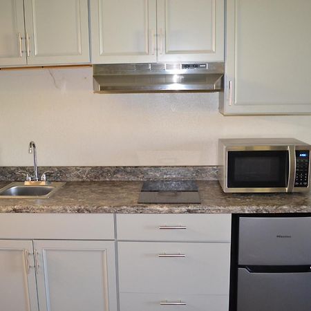 Dayspring Extended Stay Greensboro Εξωτερικό φωτογραφία