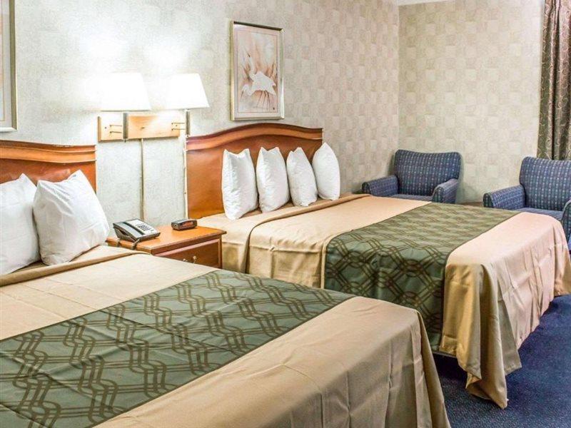 Dayspring Extended Stay Greensboro Εξωτερικό φωτογραφία
