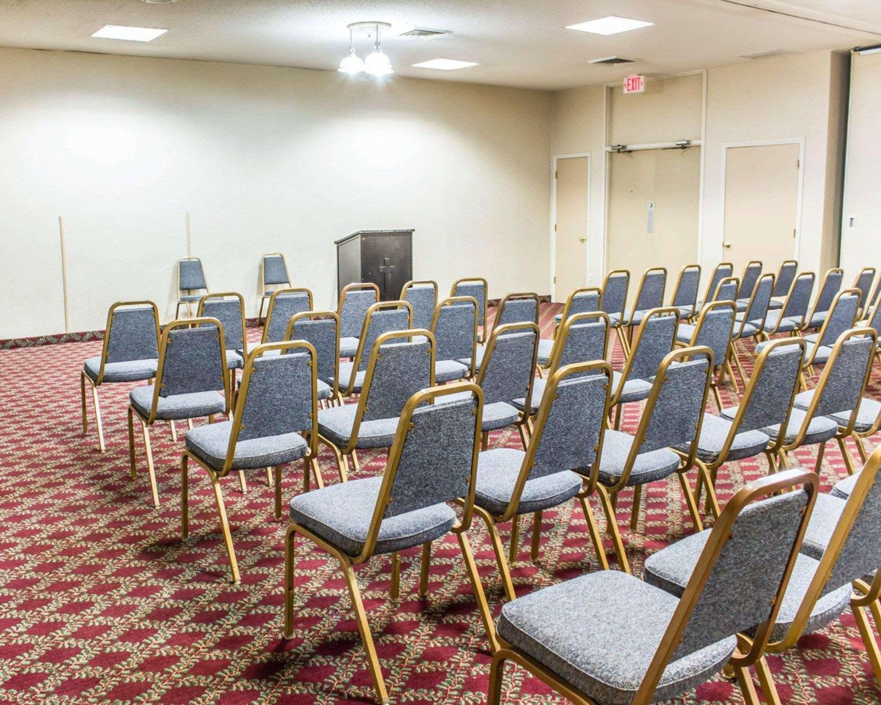 Dayspring Extended Stay Greensboro Εξωτερικό φωτογραφία