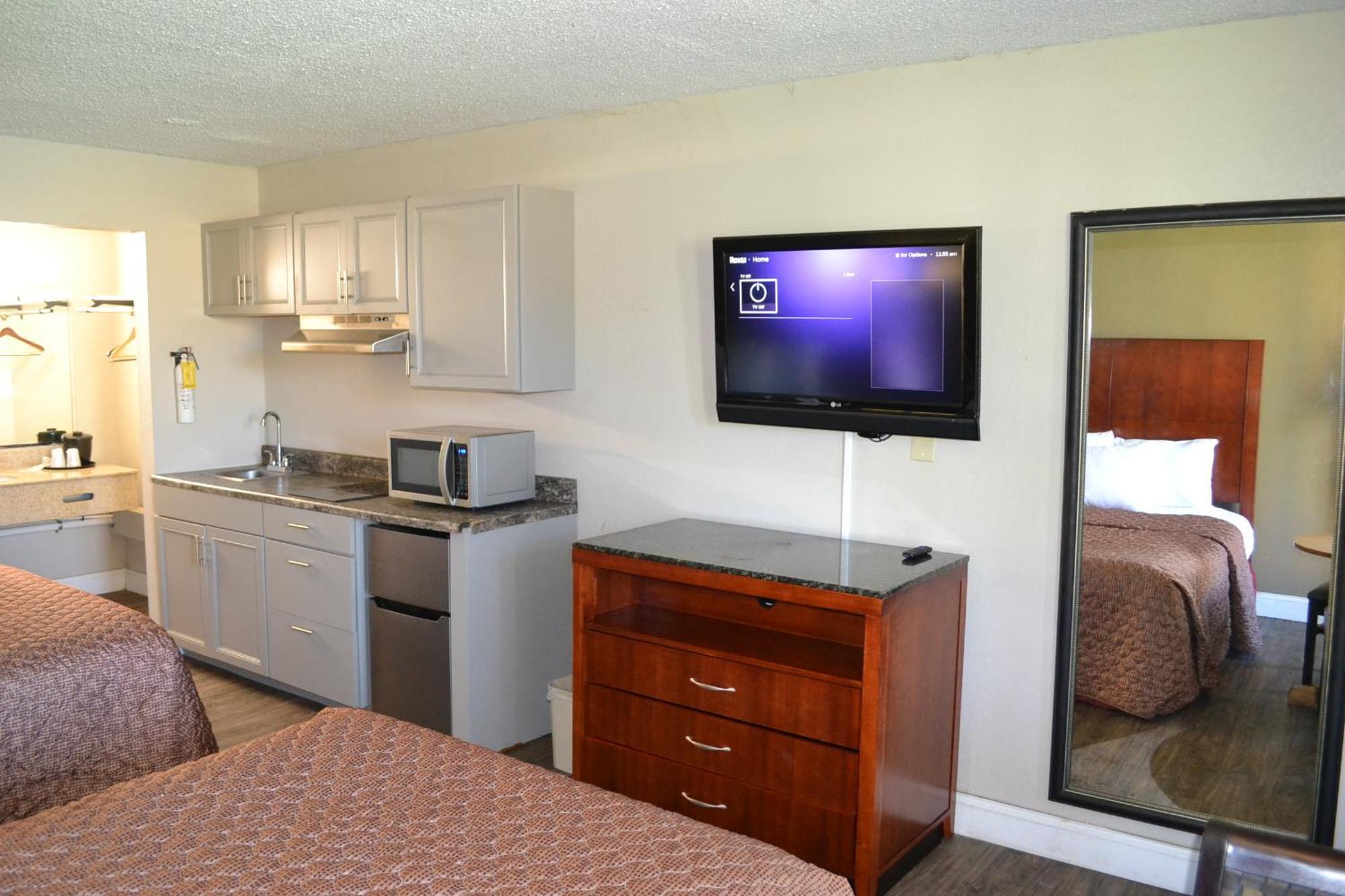 Dayspring Extended Stay Greensboro Εξωτερικό φωτογραφία