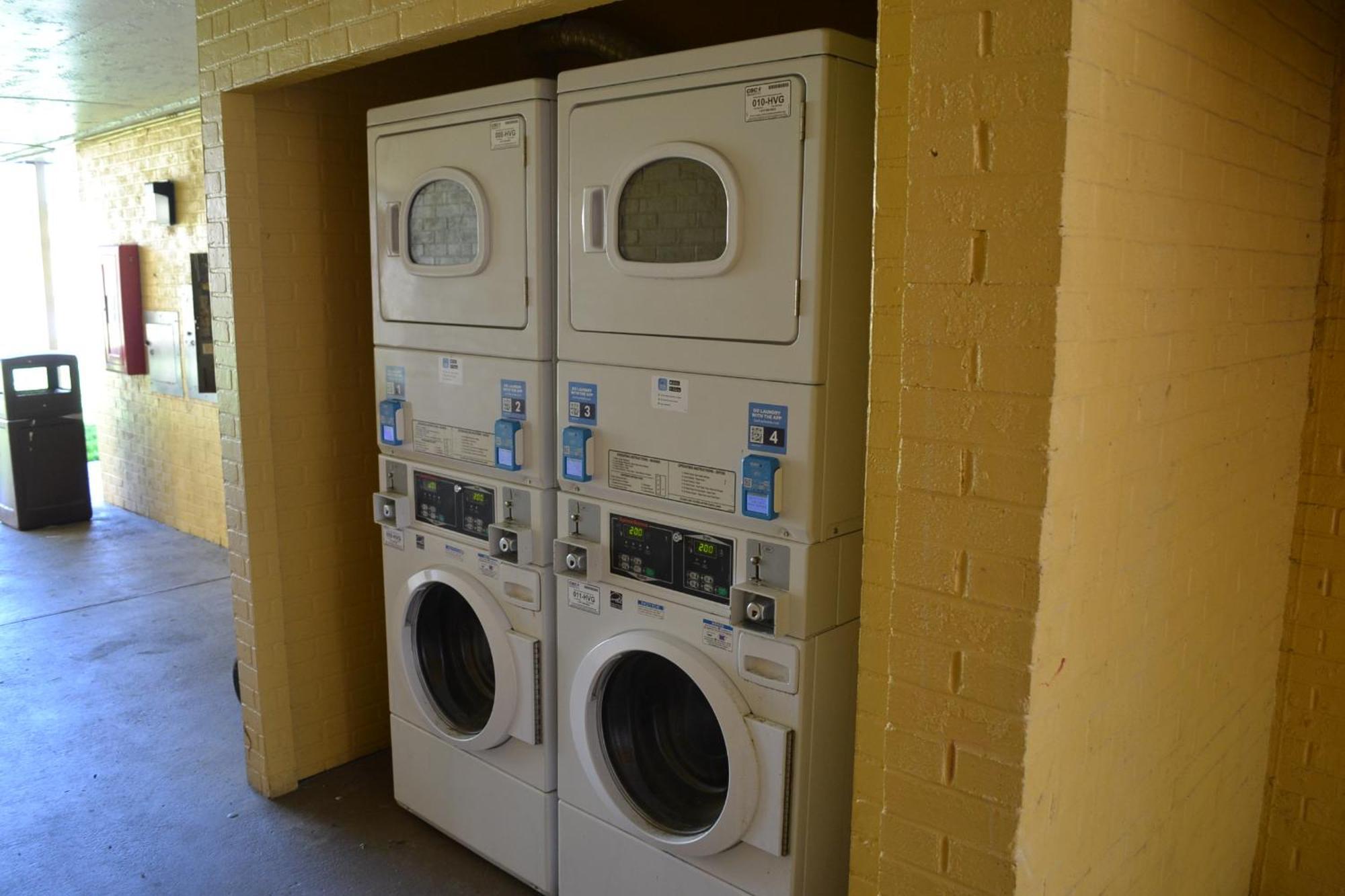 Dayspring Extended Stay Greensboro Εξωτερικό φωτογραφία