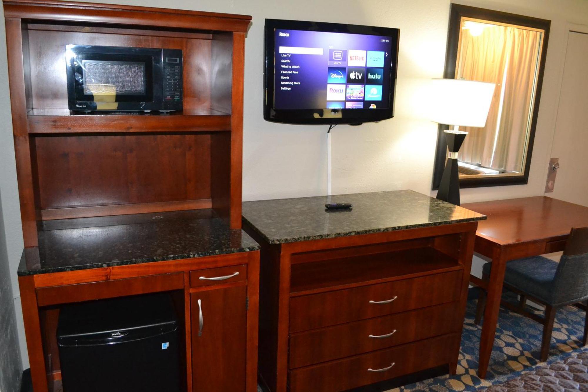Dayspring Extended Stay Greensboro Εξωτερικό φωτογραφία